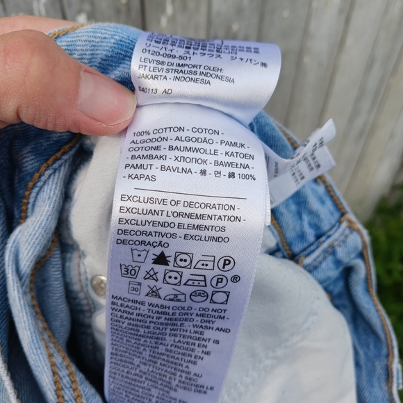 Levi's Wedgie Straight Leg Button Fly Blue Jeans Pants Women’s Size 26 - Picture 2 of 6